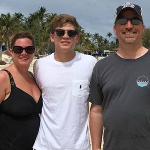 Meet your Posher, Cole